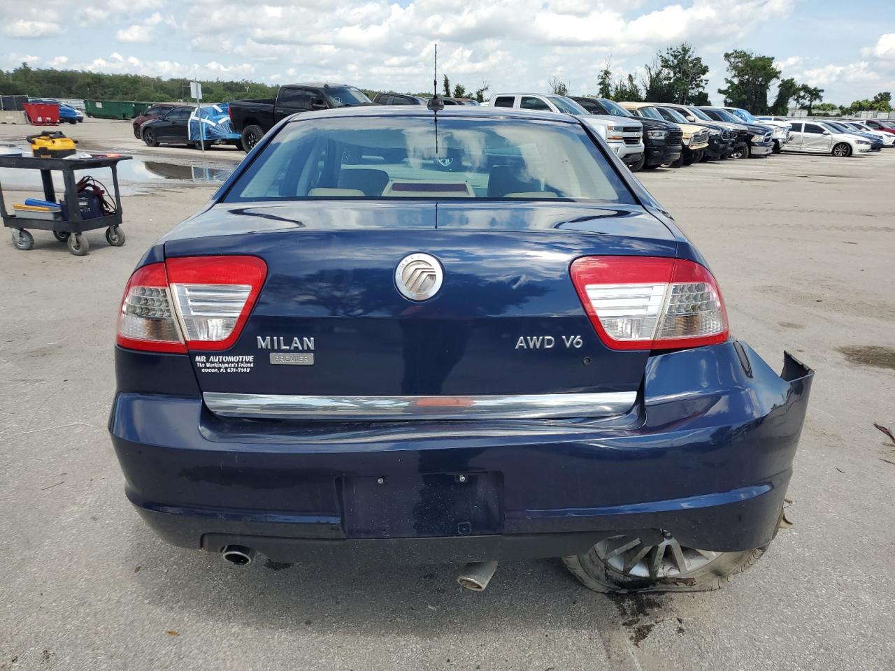 2007 Mercury Milan Premier VIN: 3MEHM02157R632496 Lot: 70549625