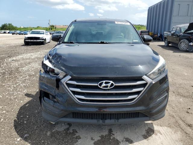  HYUNDAI TUCSON 2018 Czarny