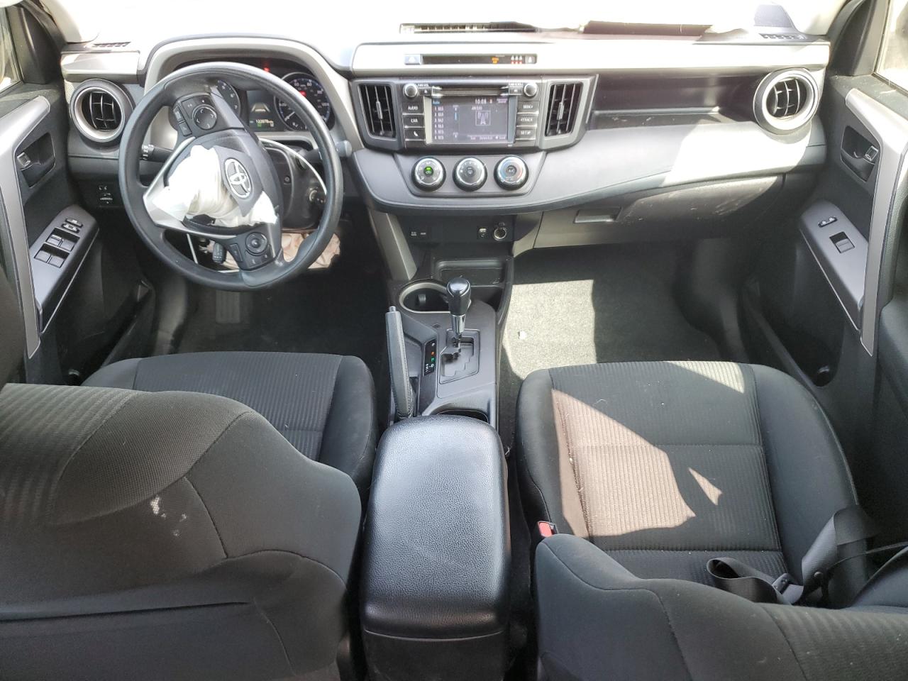 2017 Toyota Rav4 Le VIN: 2T3ZFREV2HW402527 Lot: 68916035