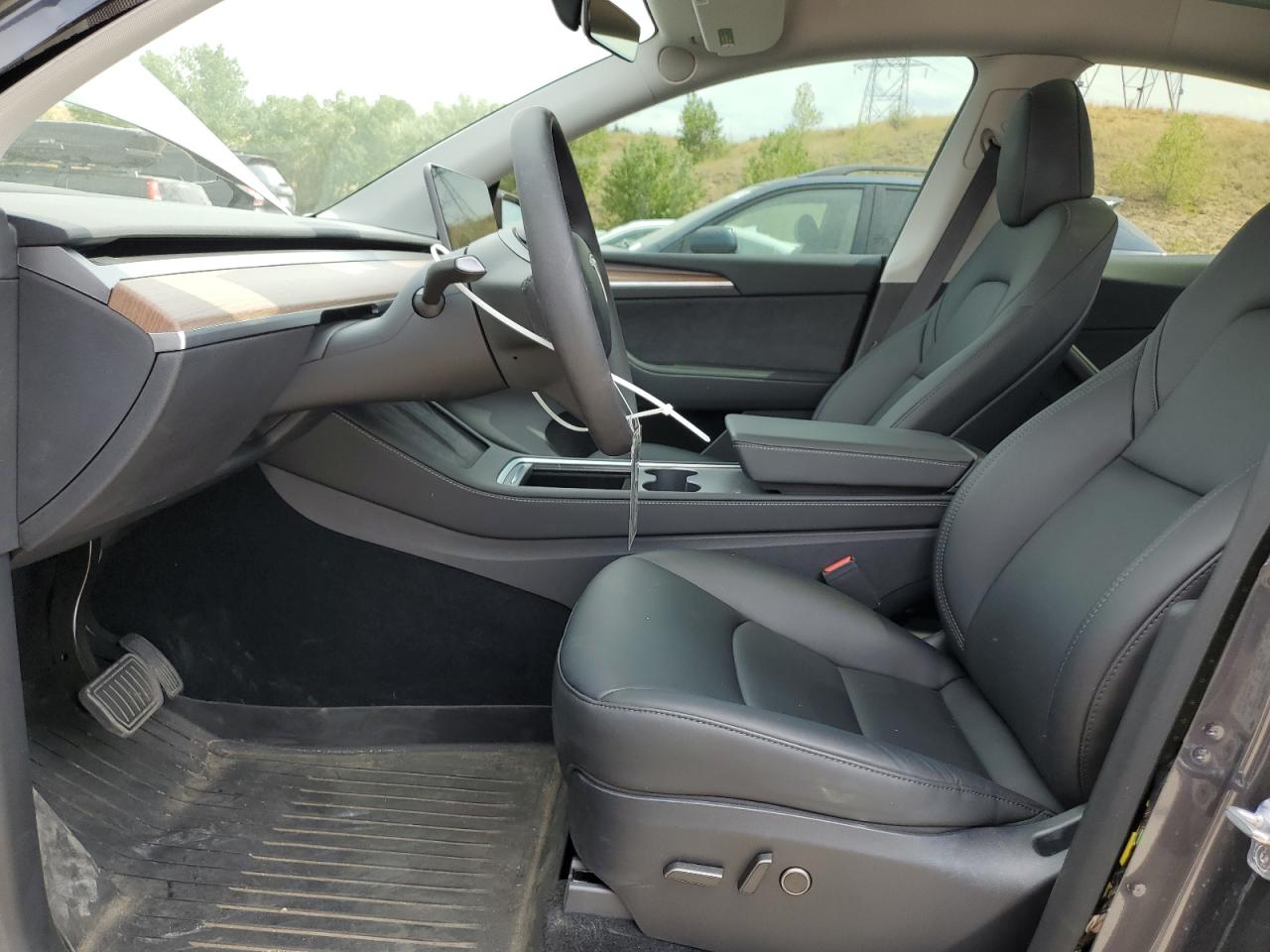 2024 Tesla Model Y VIN: 7SAYGDEE6RF114810 Lot: 68344145