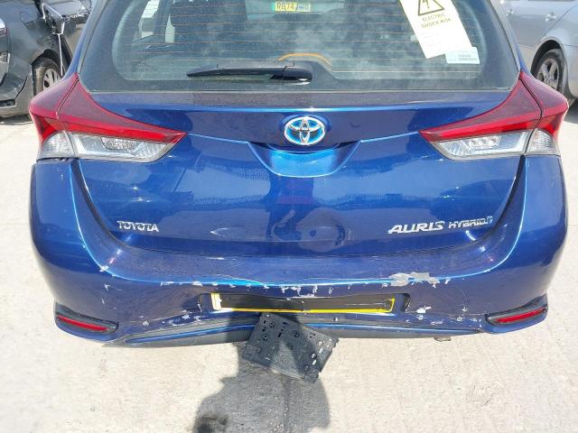 2016 TOYOTA AURIS ACTI