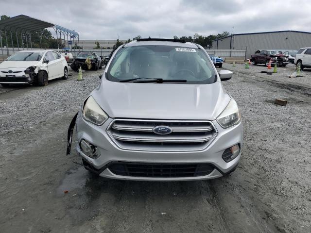  FORD ESCAPE 2017 Серебристый