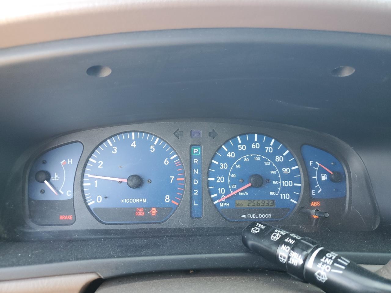 2001 Toyota Sienna Le VIN: 4T3ZF13C71U365046 Lot: 70208385