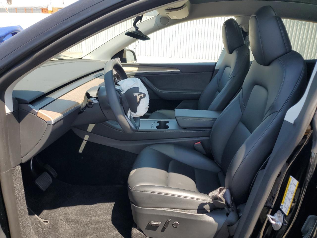 2023 Tesla Model Y VIN: 7SAYGDEE2PA125832 Lot: 67324985