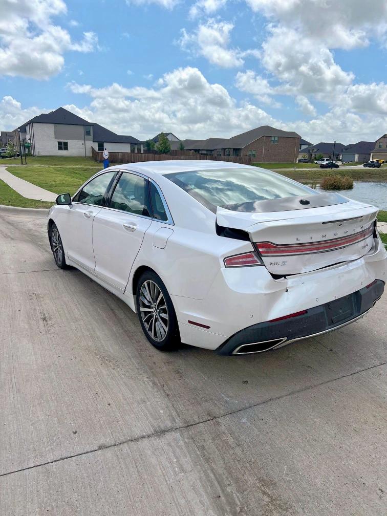  LINCOLN MKZ 2019 Белы