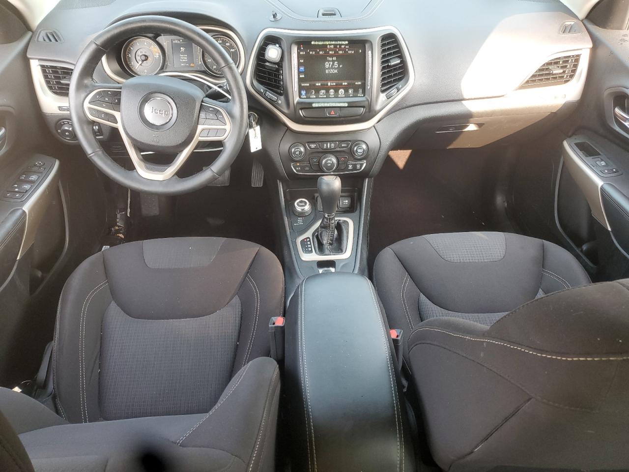 2018 Jeep Cherokee Latitude VIN: 1C4PJMCX7JD536319 Lot: 66575935