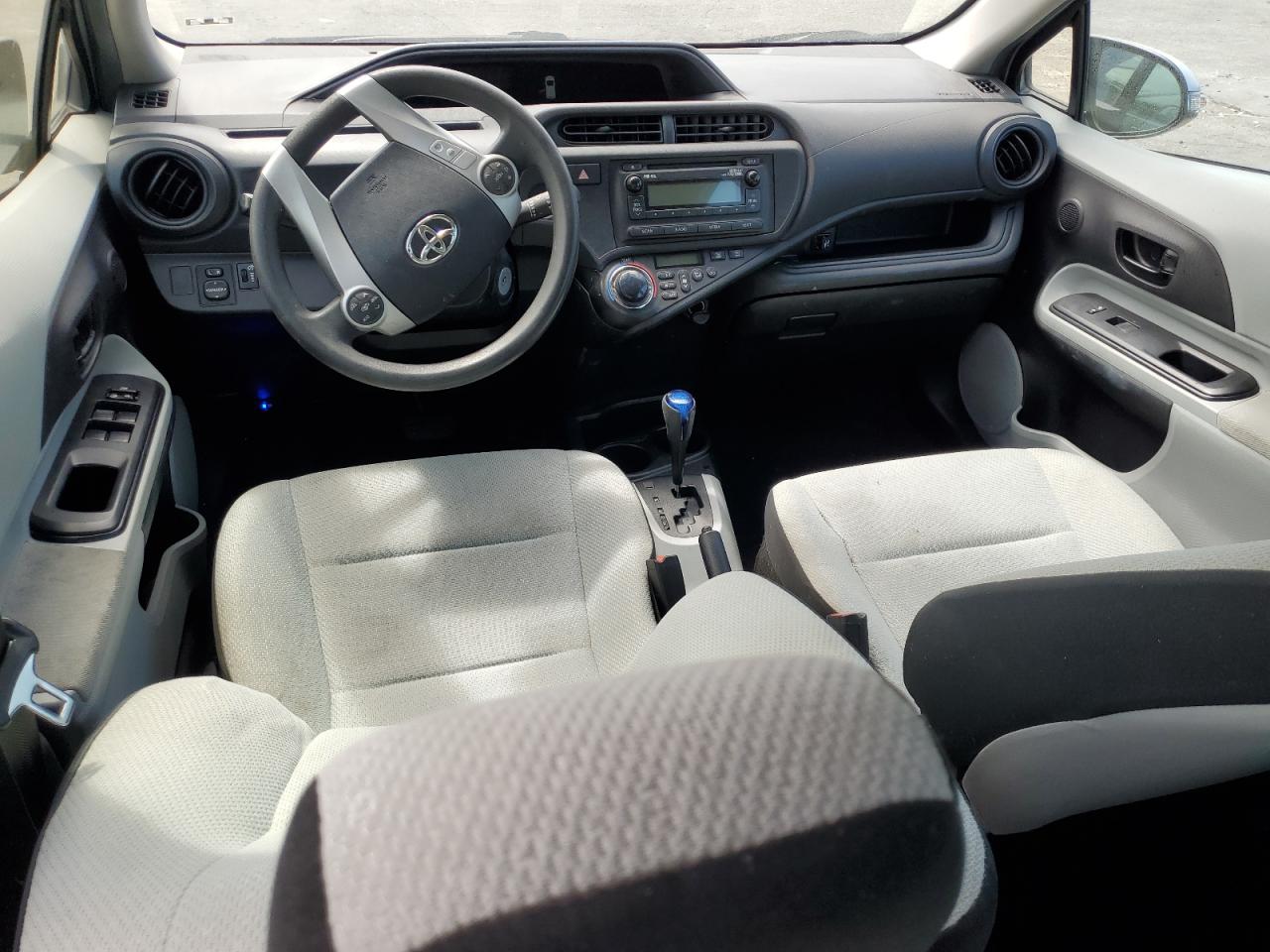 2013 Toyota Prius C VIN: JTDKDTB36D1547456 Lot: 70226015