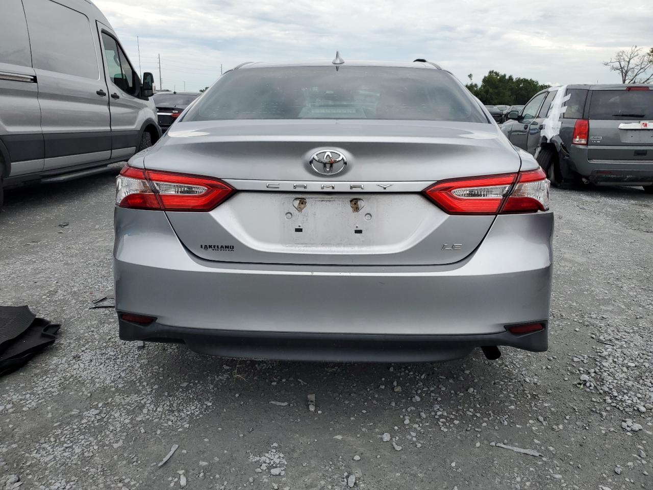 2020 Toyota Camry Le VIN: 4T1C11AK0LU883672 Lot: 70557865