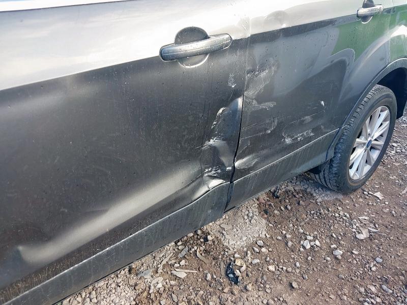 2015 FORD KUGA TITANIUM