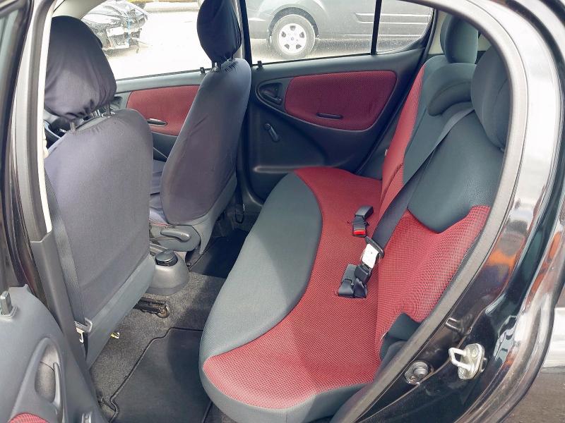 2005 TOYOTA YARIS COLOUR COLLECTION