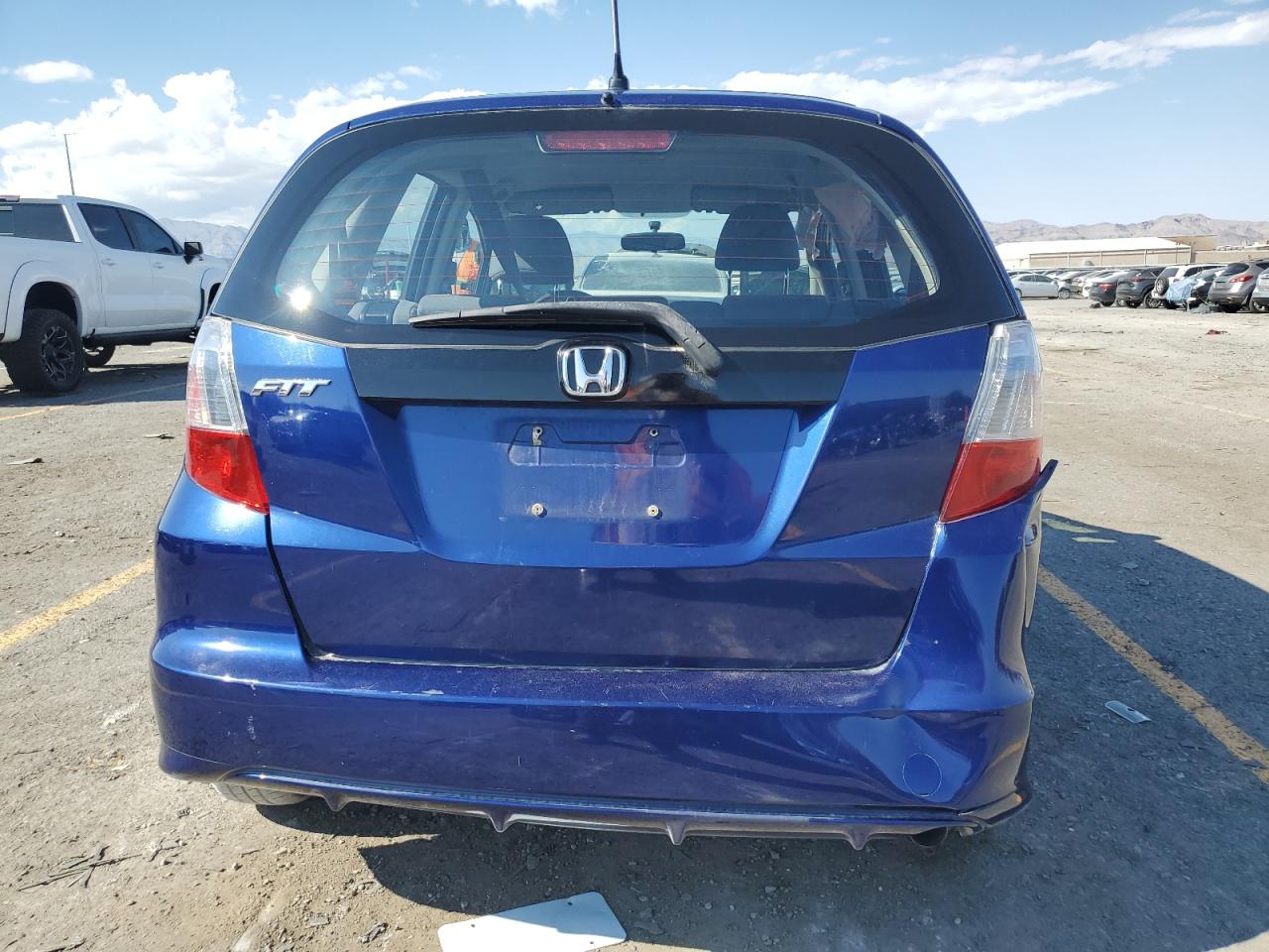 2013 Honda Fit VIN: JHMGE8H38DC055733 Lot: 70772255