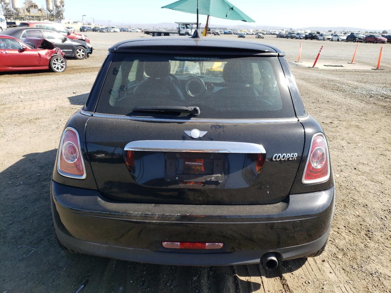 2012 Mini Cooper VIN: WMWSU3C5XCT257107 Lot: 68759955