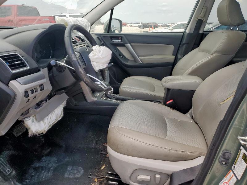  SUBARU FORESTER 2016 Zielony