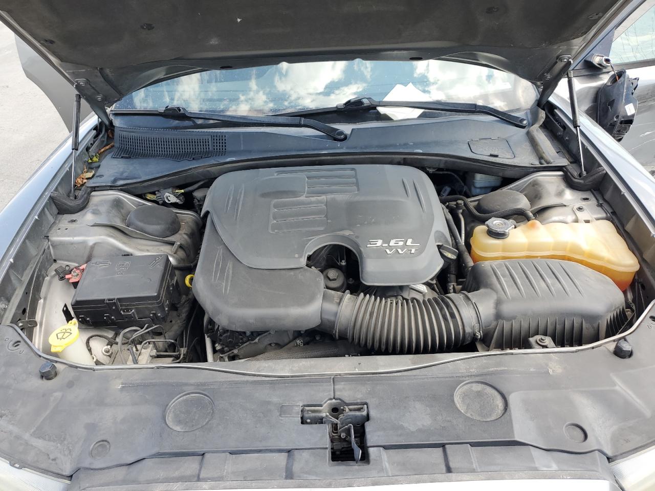 2011 Dodge Charger VIN: 2B3CL3CG8BH512586 Lot: 69496555