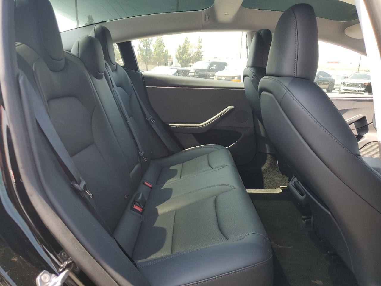 2025 Tesla Model 3 VIN: 5YJ3E1EA4SF937671 Lot: 68566885