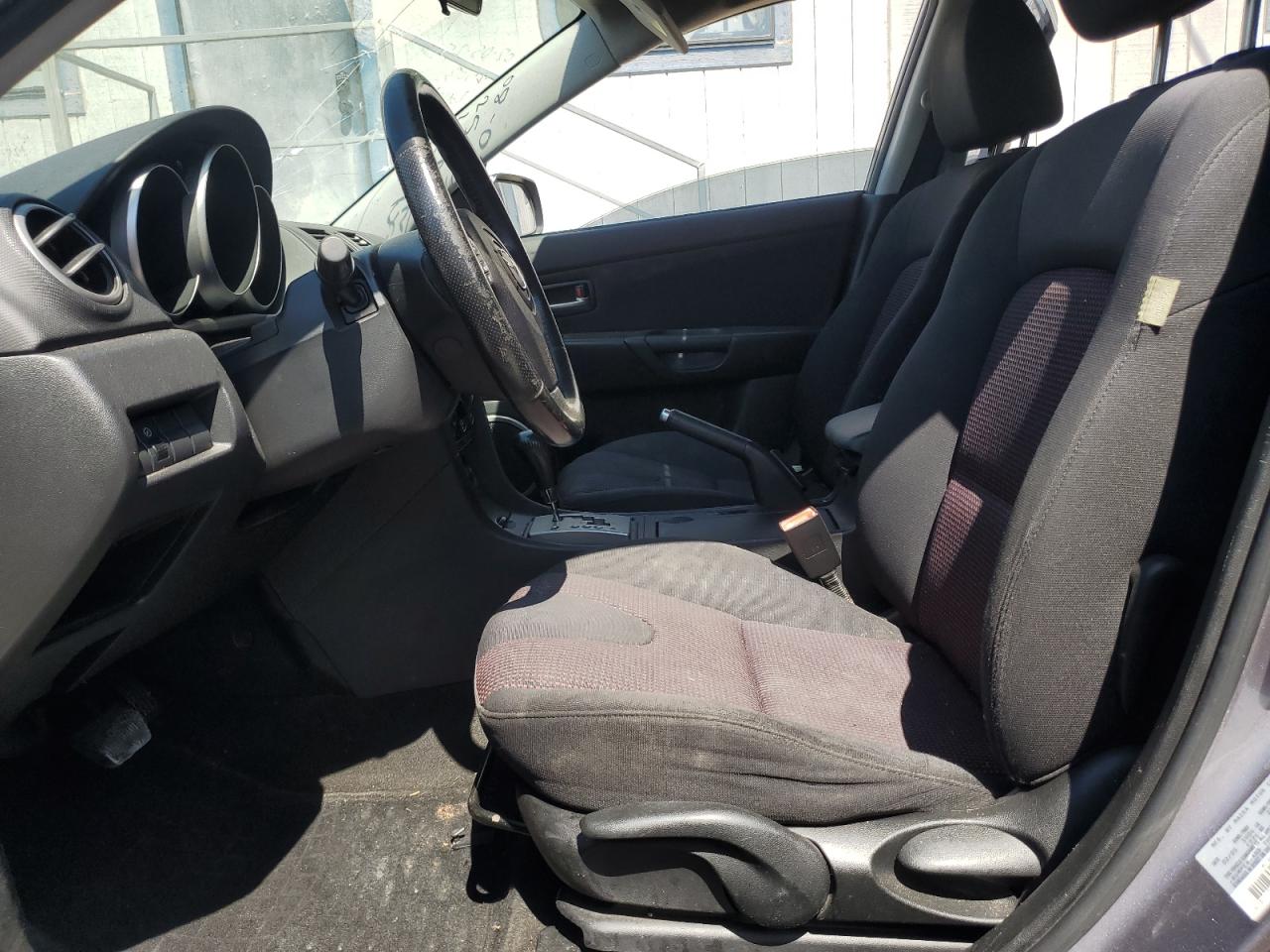 2005 Mazda 3 Hatchback VIN: JM1BK343151290646 Lot: 68220605