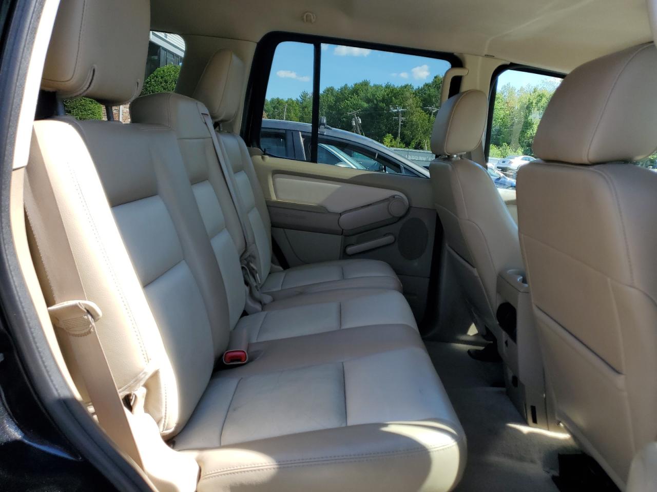 2007 Ford Explorer Eddie Bauer VIN: 1FMEU74E17UA91822 Lot: 70885935