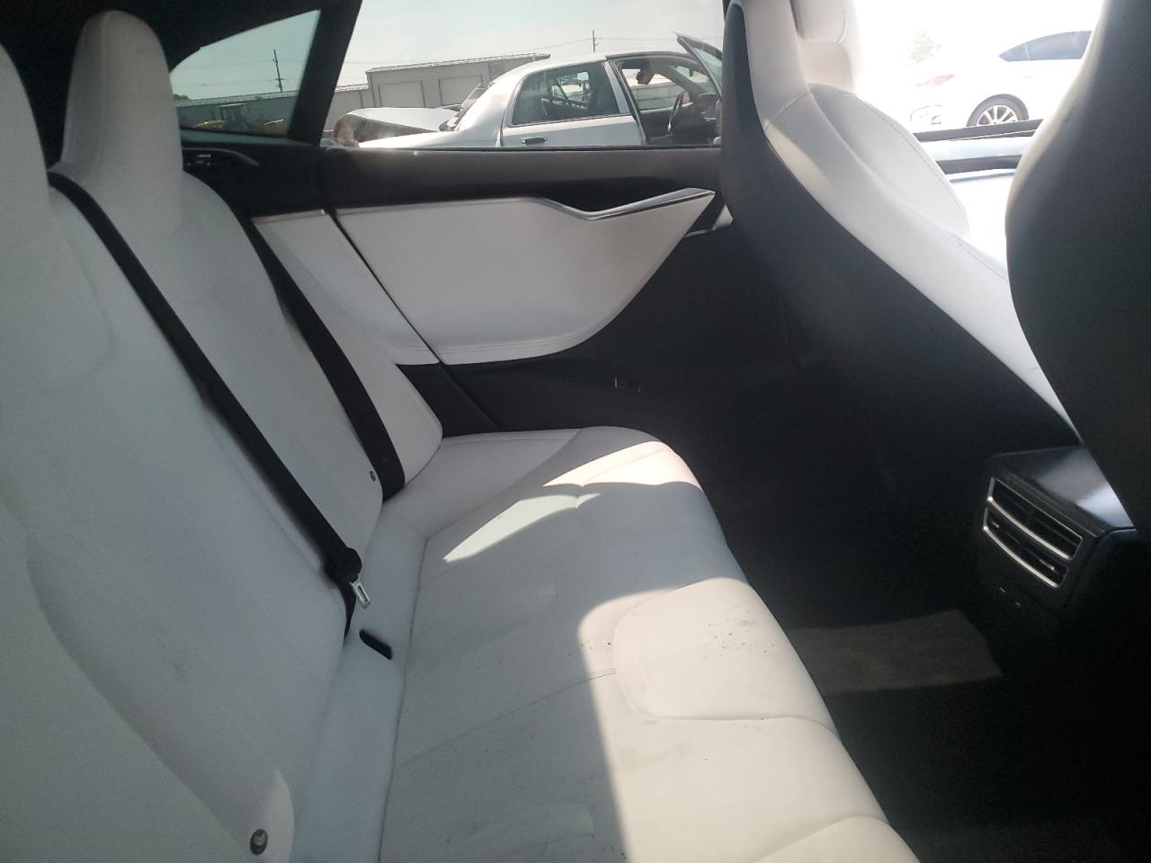 2017 Tesla Model S VIN: 5YJSA1E45HF200716 Lot: 67424795