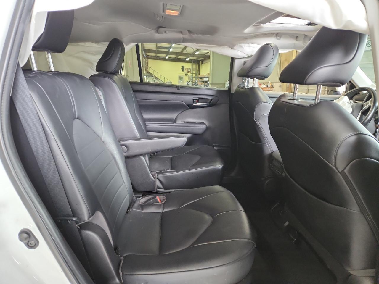 2022 Toyota Highlander Xle VIN: 5TDHZRBH3NS226747 Lot: 67795945