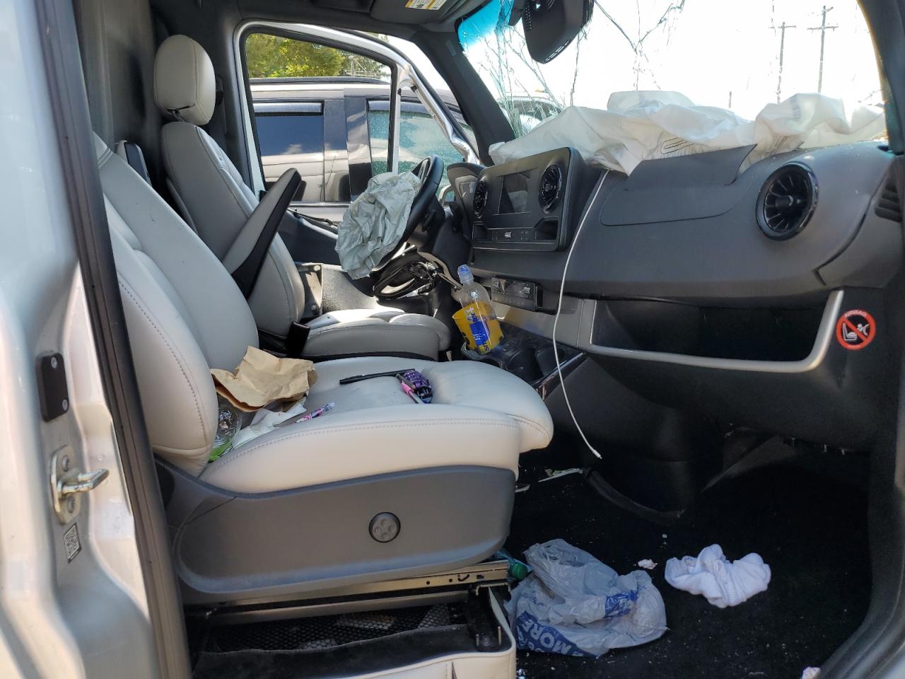 2019 Mercedes-Benz Sprinter 2500/3500 VIN: WDAPF0CD1KP037857 Lot: 70207875