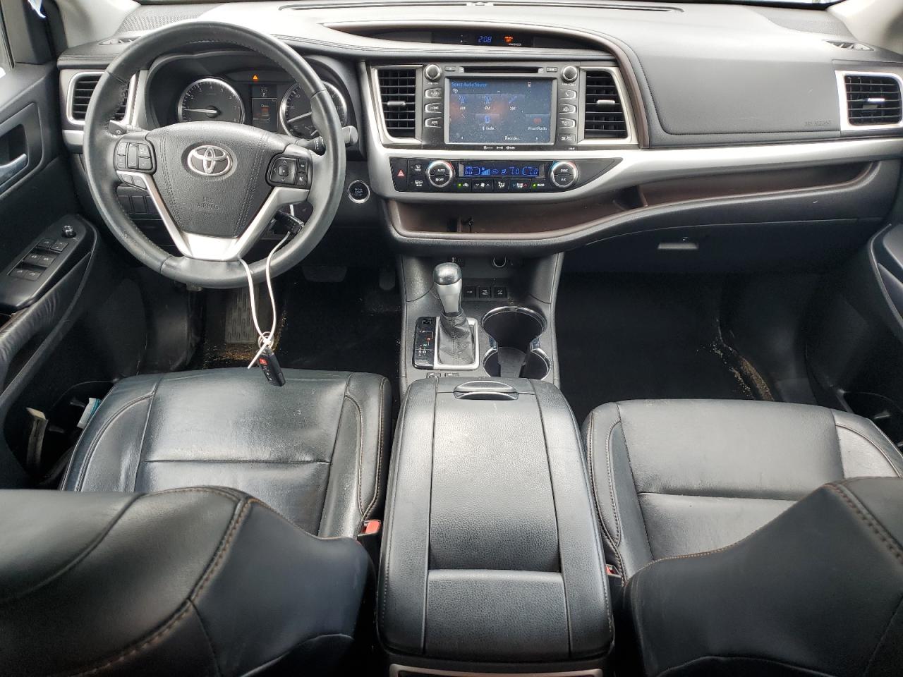 2016 Toyota Highlander Xle VIN: 5TDJKRFH5GS289416 Lot: 69559845