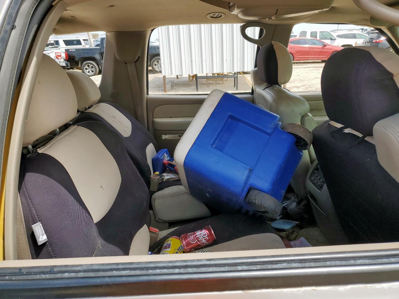 2003 Chevrolet Suburban C1500 VIN: 1GNEC16Z73J310466 Lot: 69365215