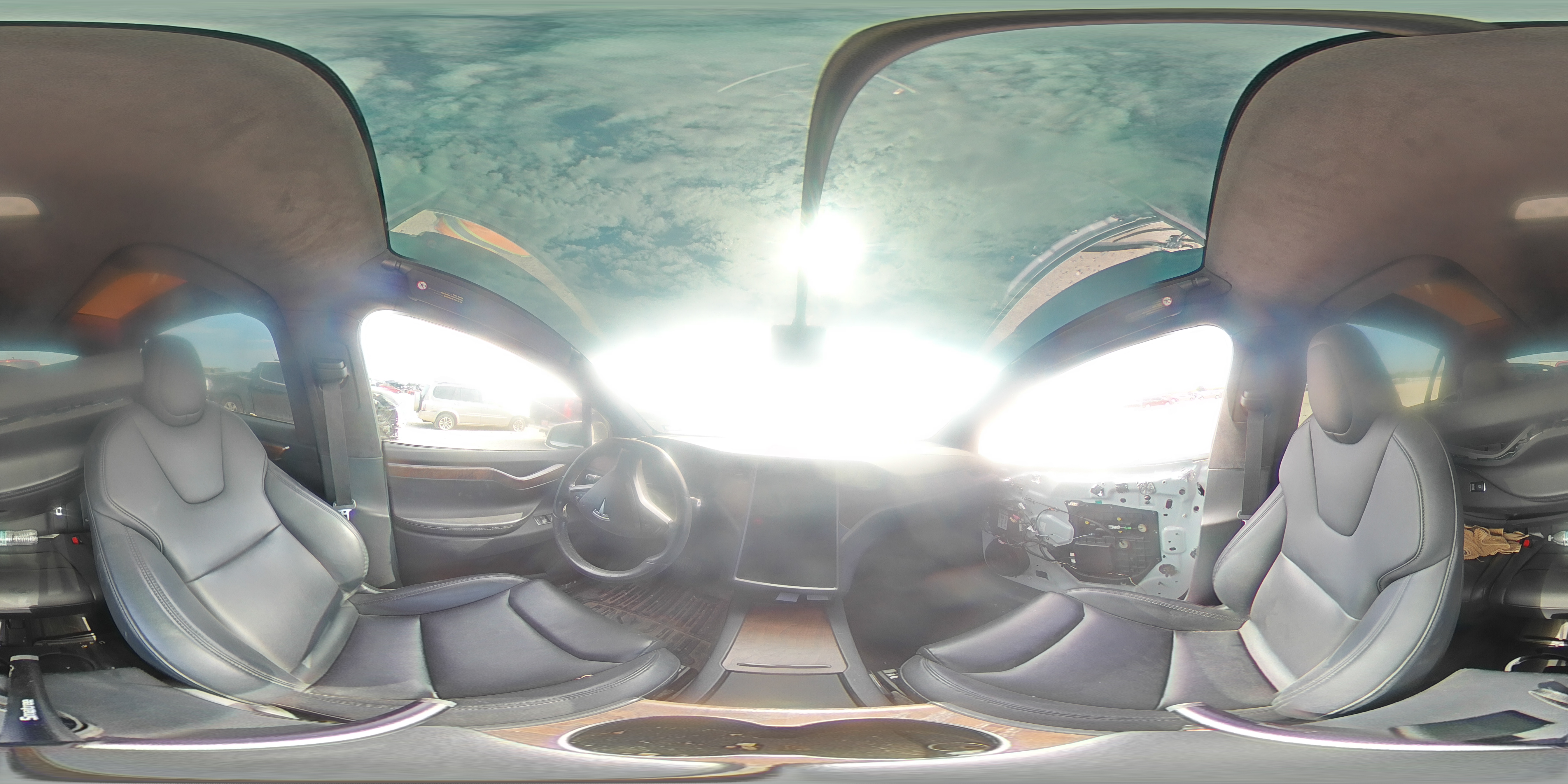 2020 Tesla Model X VIN: 5YJXCAE21LF231579 Lot: 68031125