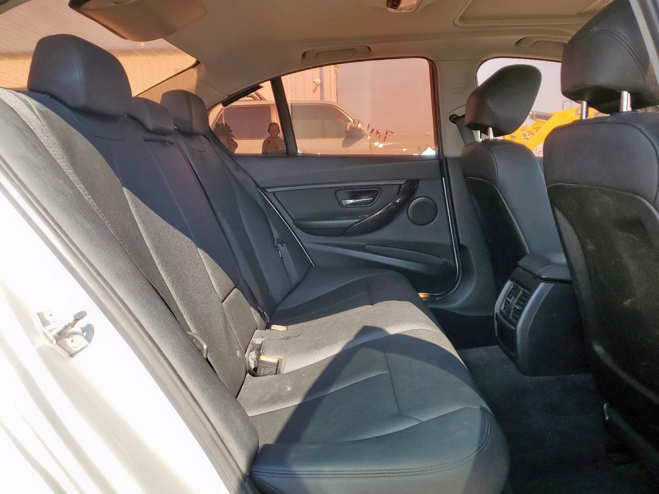 2016 BMW 320 Xi VIN: WBA8A3C52GK691004 Lot: 67978735