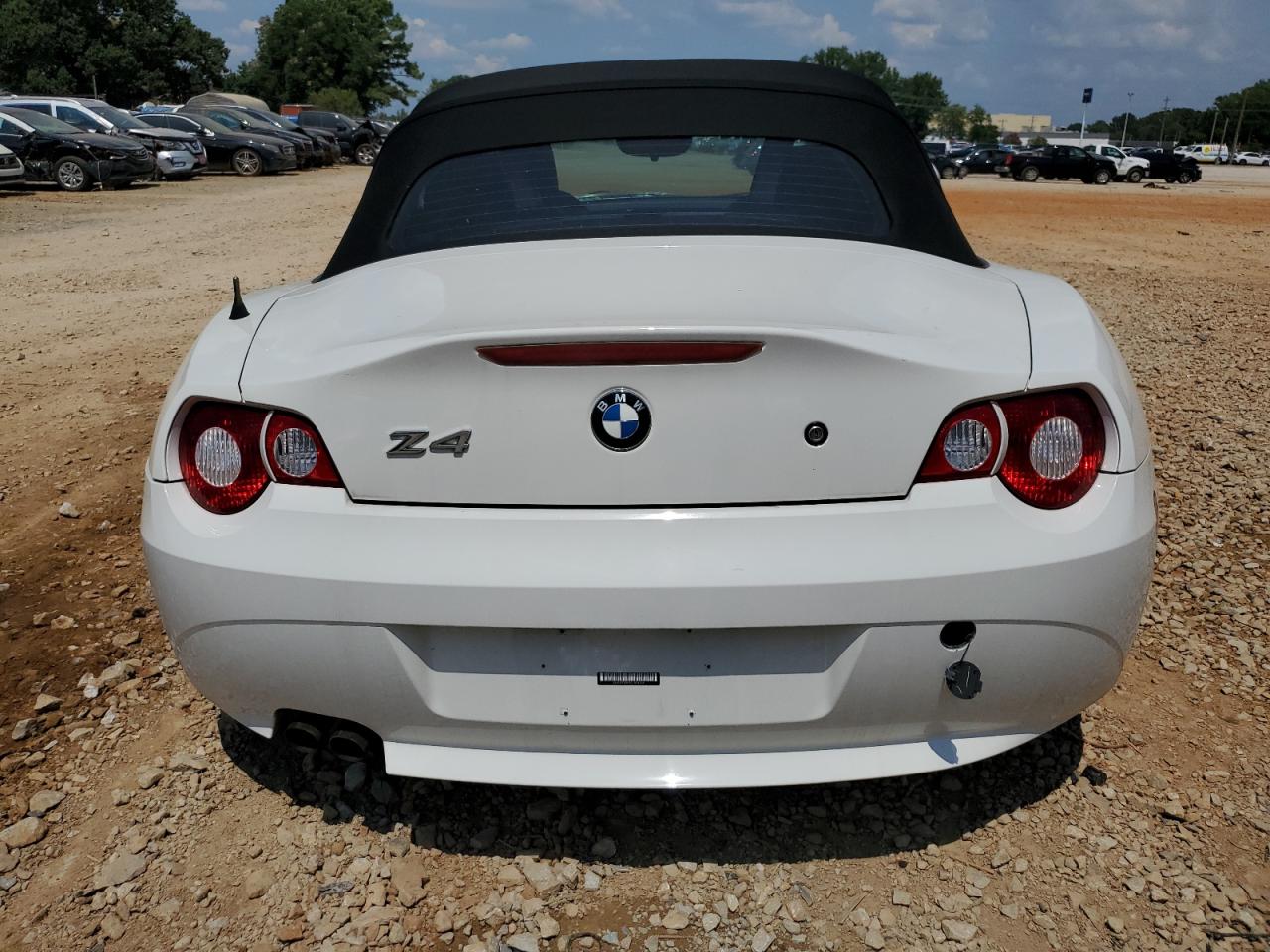 2005 BMW Z4 2.5 VIN: 4USBT33535LS54018 Lot: 69460305