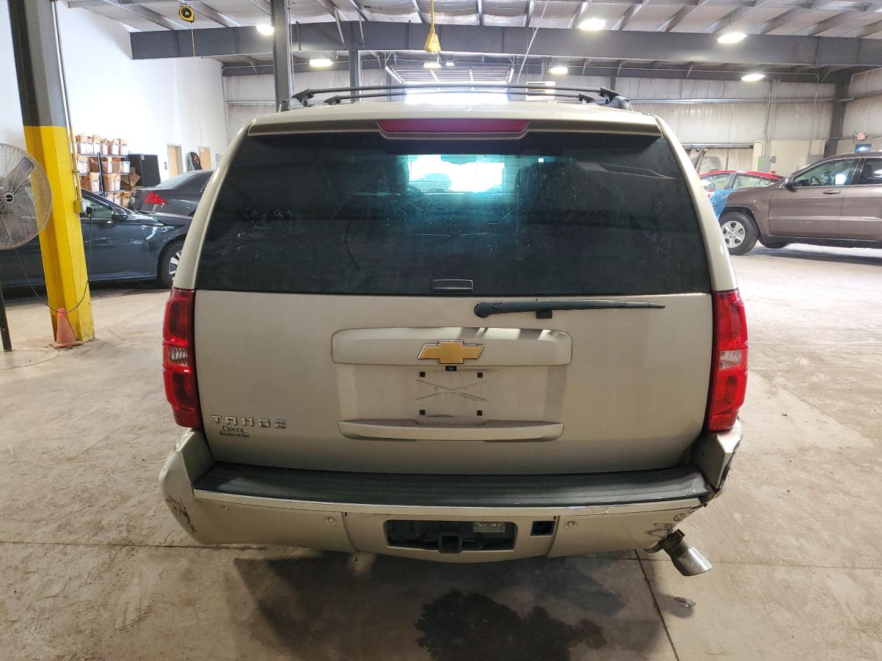 2013 Chevrolet Tahoe K1500 Ltz VIN: 1GNSKCE03DR302081 Lot: 69071805