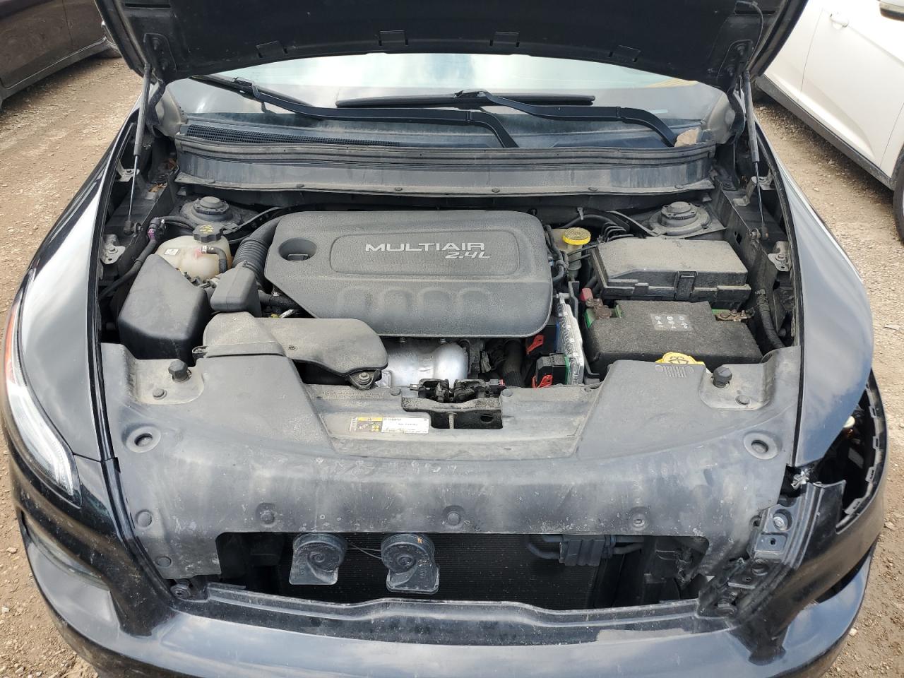 2015 Jeep Cherokee Limited VIN: 1C4PJLDB5FW537154 Lot: 68380945