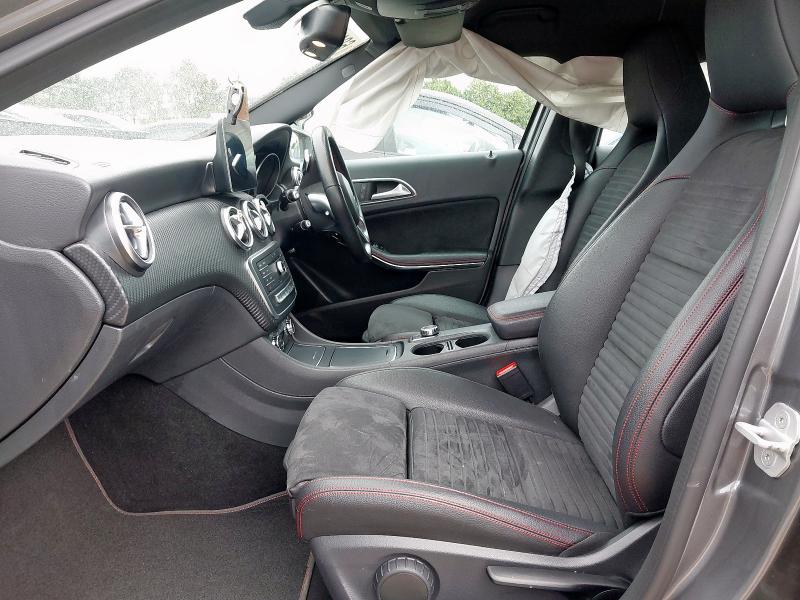 2017 MERCEDES-BENZ A 180 AMG LINE EXECUTIVE 