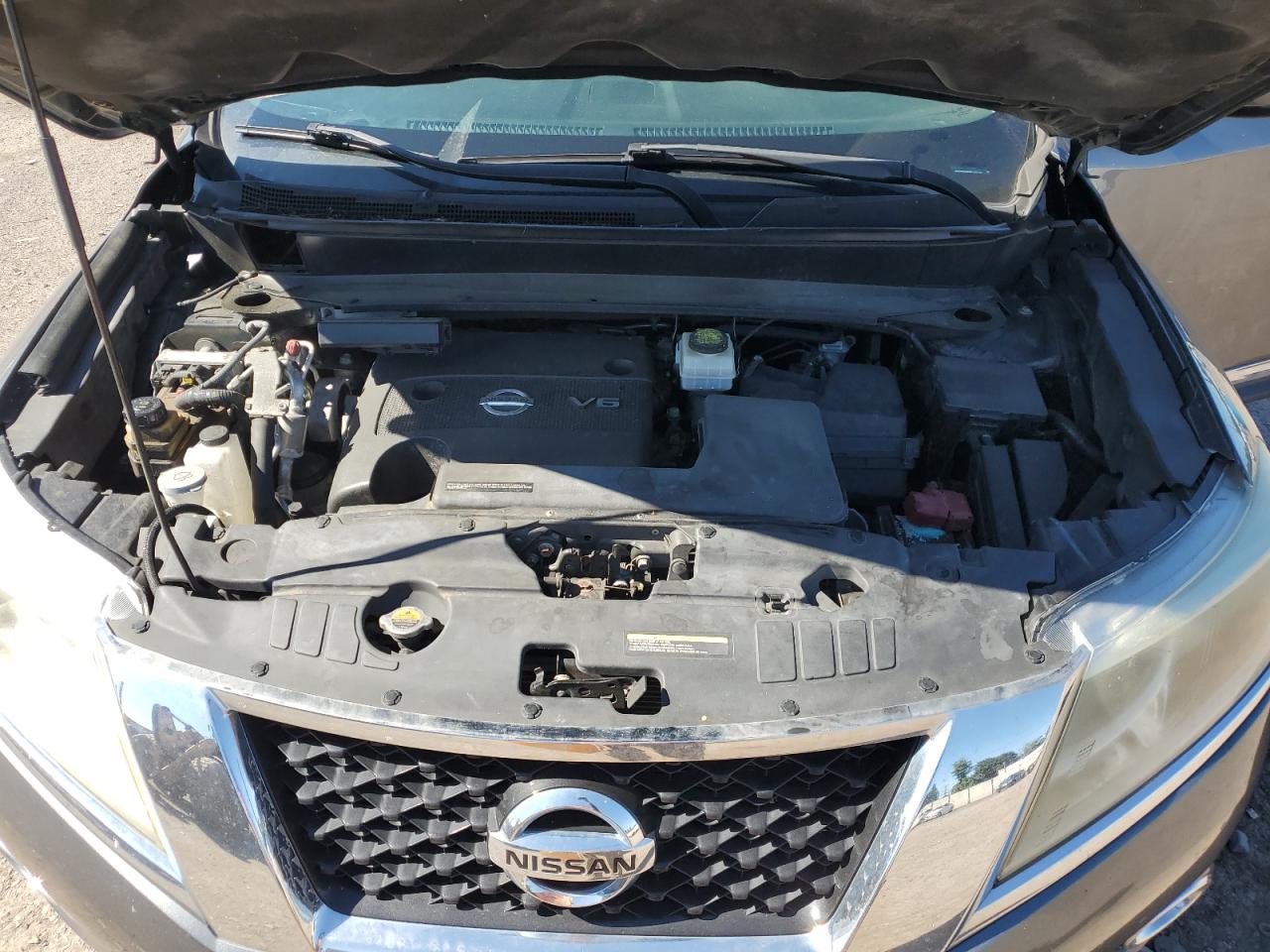 2015 Nissan Pathfinder S VIN: 5N1AR2MM9FC710181 Lot: 70499725