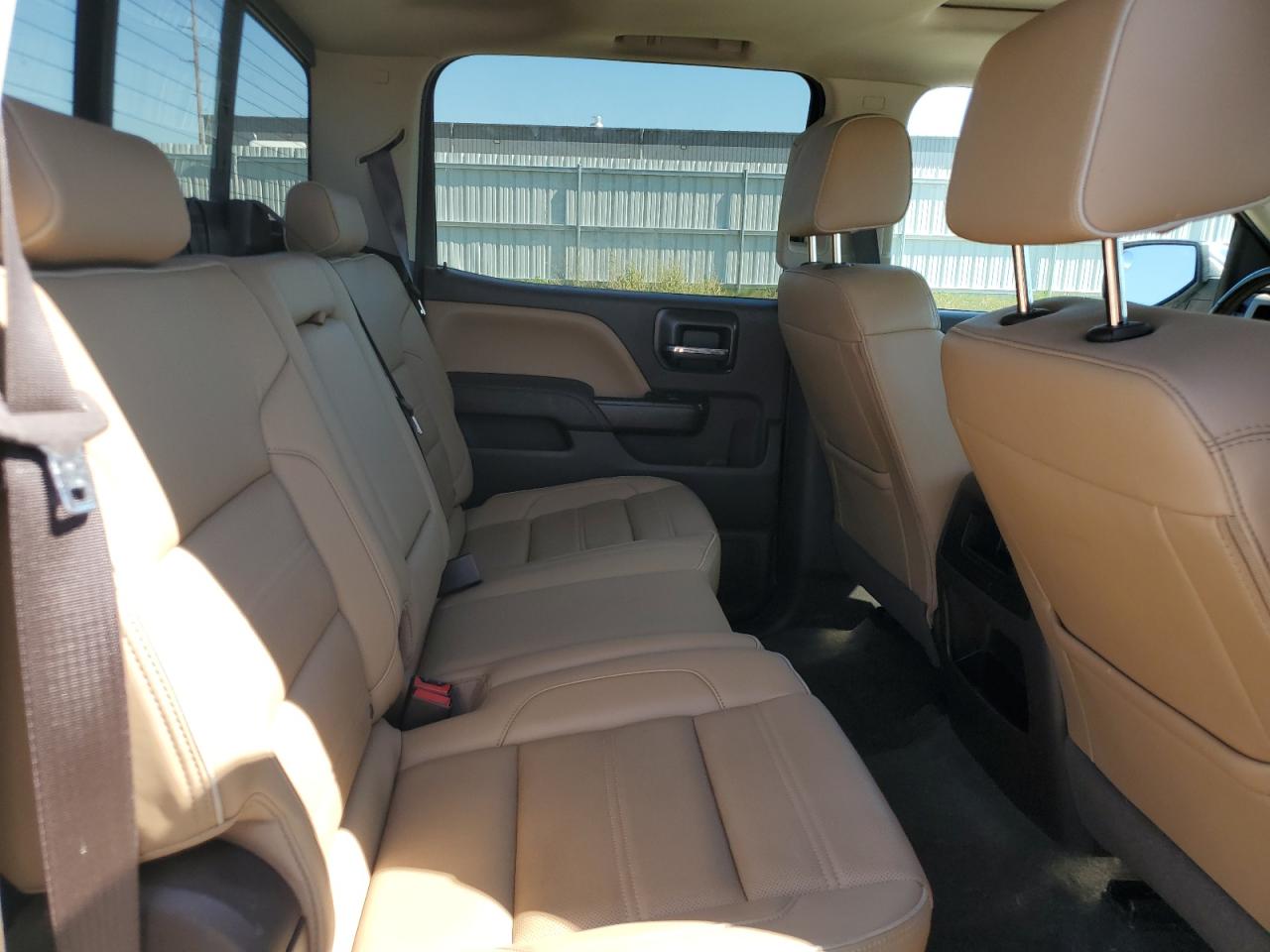 2017 GMC Sierra K1500 Denali VIN: 3GTU2PEJ2HG304136 Lot: 70261485