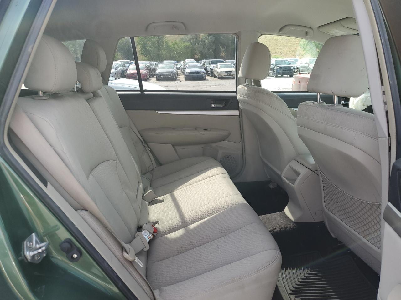 4S4BRBFC3A3351427 2010 Subaru Outback 2.5I Premium