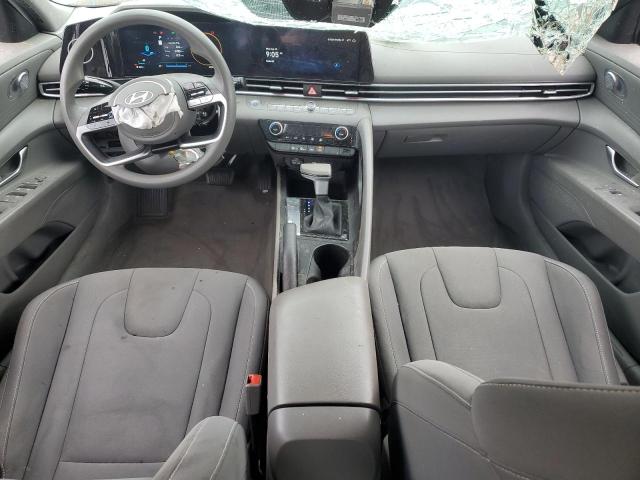  HYUNDAI ELANTRA 2024 Белы