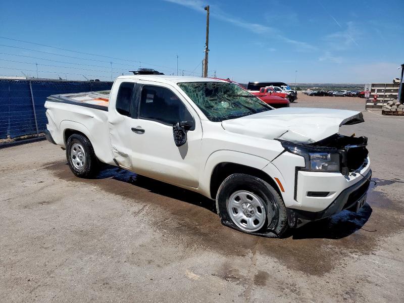  NISSAN FRONTIER 2024 Biały
