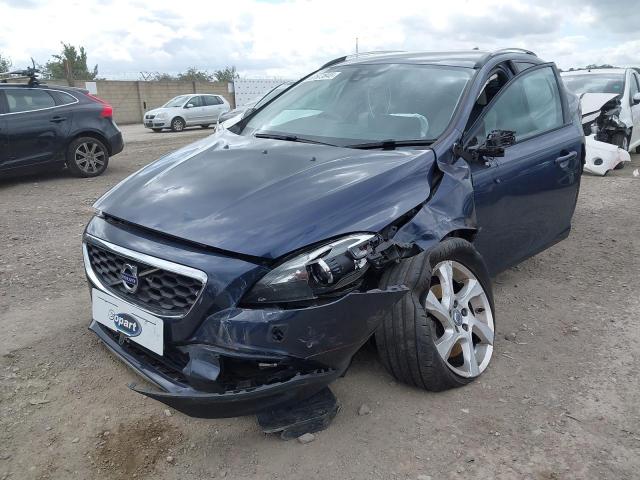 2014 VOLVO V40 CROSS COUNTRY LUX D2  for sale at Copart YORK