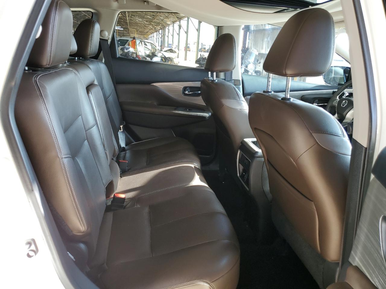 5N1AZ2MG3FN221435 2015 Nissan Murano S