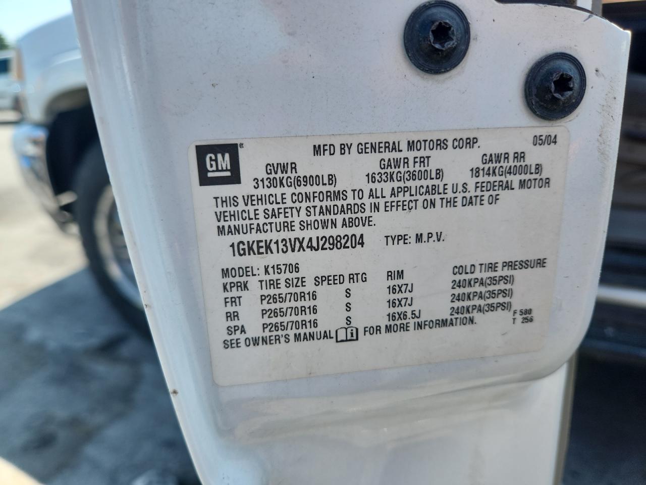 2004 GMC Yukon VIN: 1GKEK13VX4J298204 Lot: 68102615