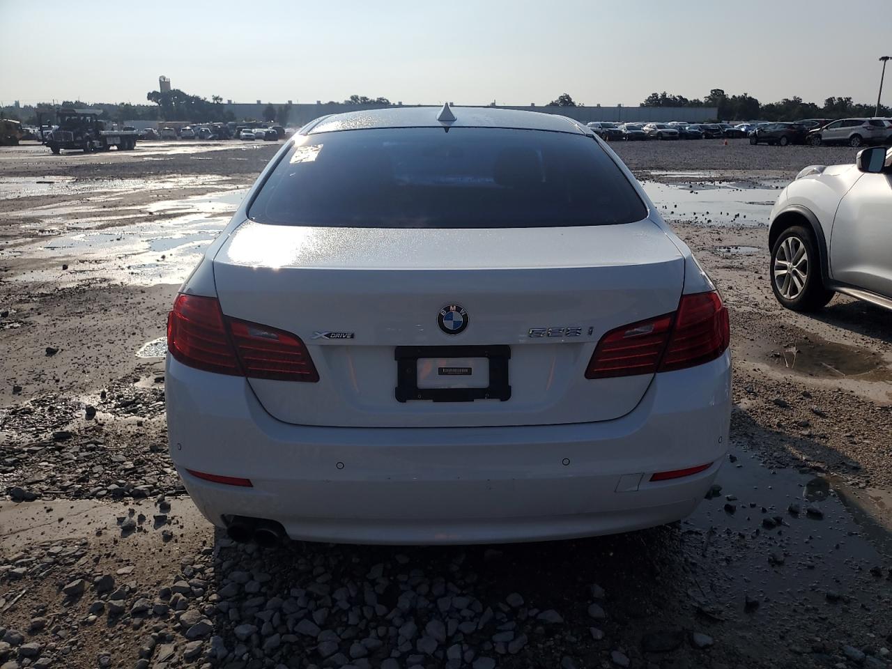 2015 BMW 528 Xi VIN: WBA5A7C51FD627811 Lot: 69860955