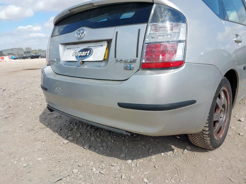 2005 TOYOTA PRIUS T4