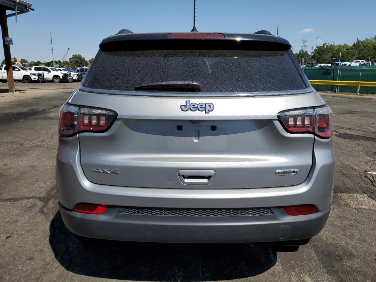 2018 Jeep Compass Latitude VIN: 3C4NJDBB2JT116247 Lot: 68836035