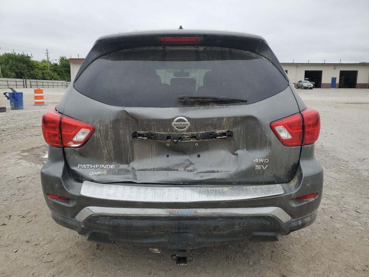 2018 Nissan Pathfinder S VIN: 5N1DR2MM9JC633754 Lot: 86617035