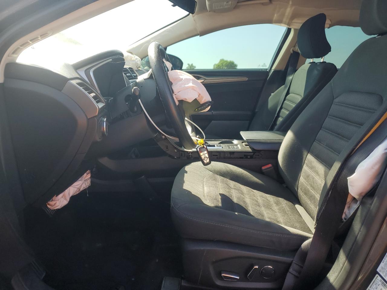 2018 Ford Fusion Se Hybrid VIN: 3FA6P0LU9JR167453 Lot: 68206835