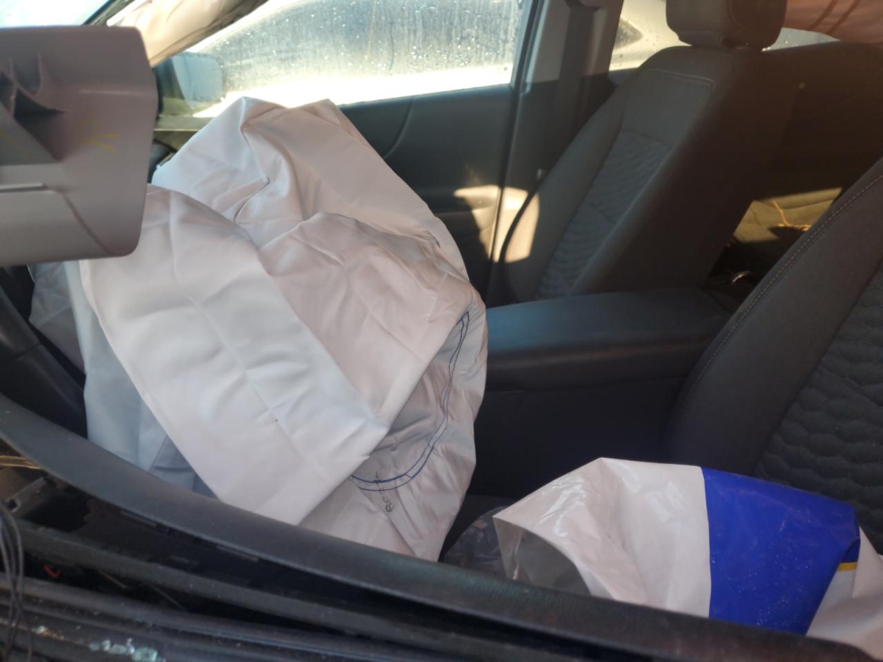 2018 Chevrolet Equinox Lt VIN: 3GNAXJEV8JL104550 Lot: 70491835