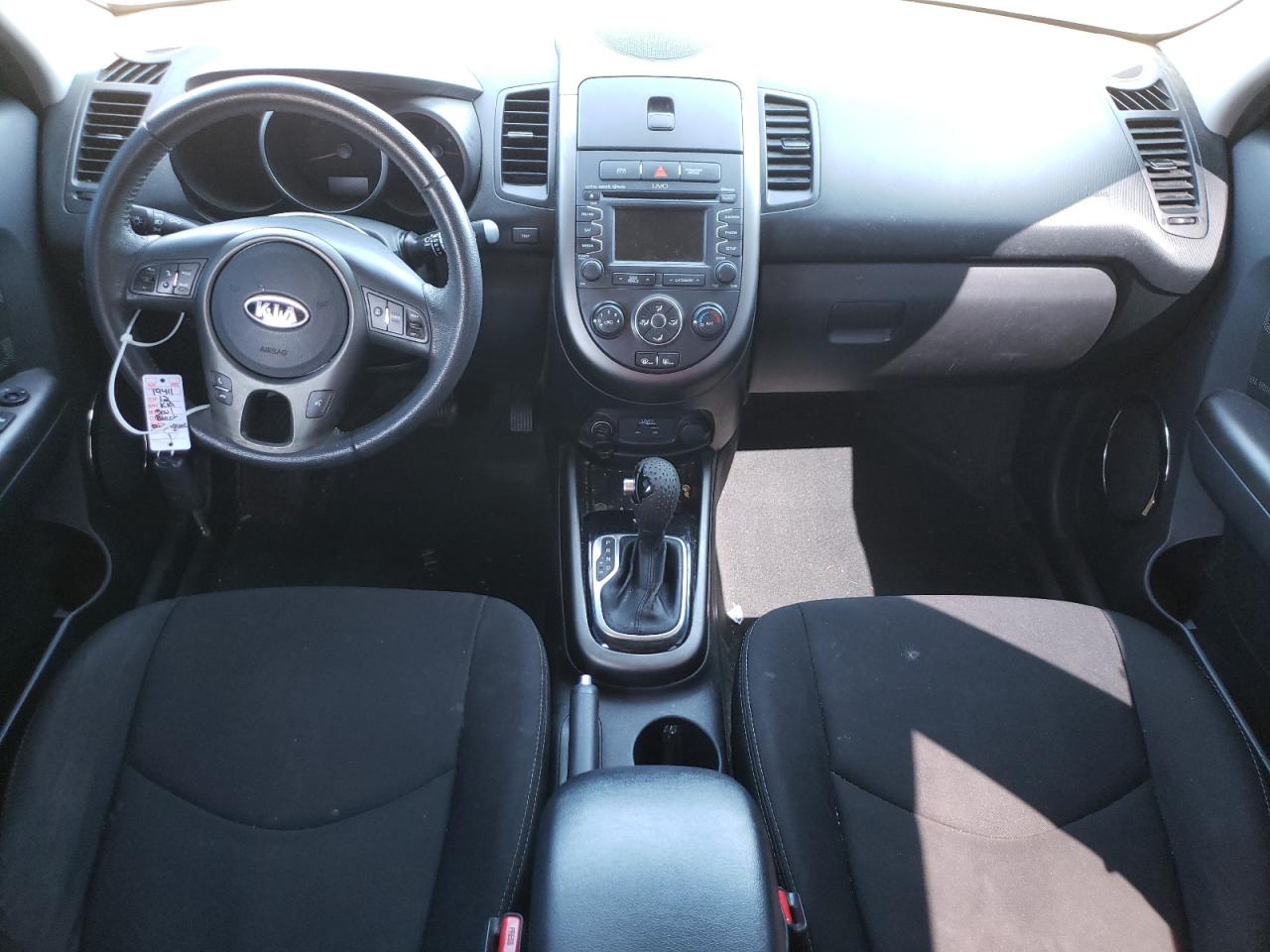 2012 Kia Soul + VIN: KNDJT2A62C7401975 Lot: 70042685