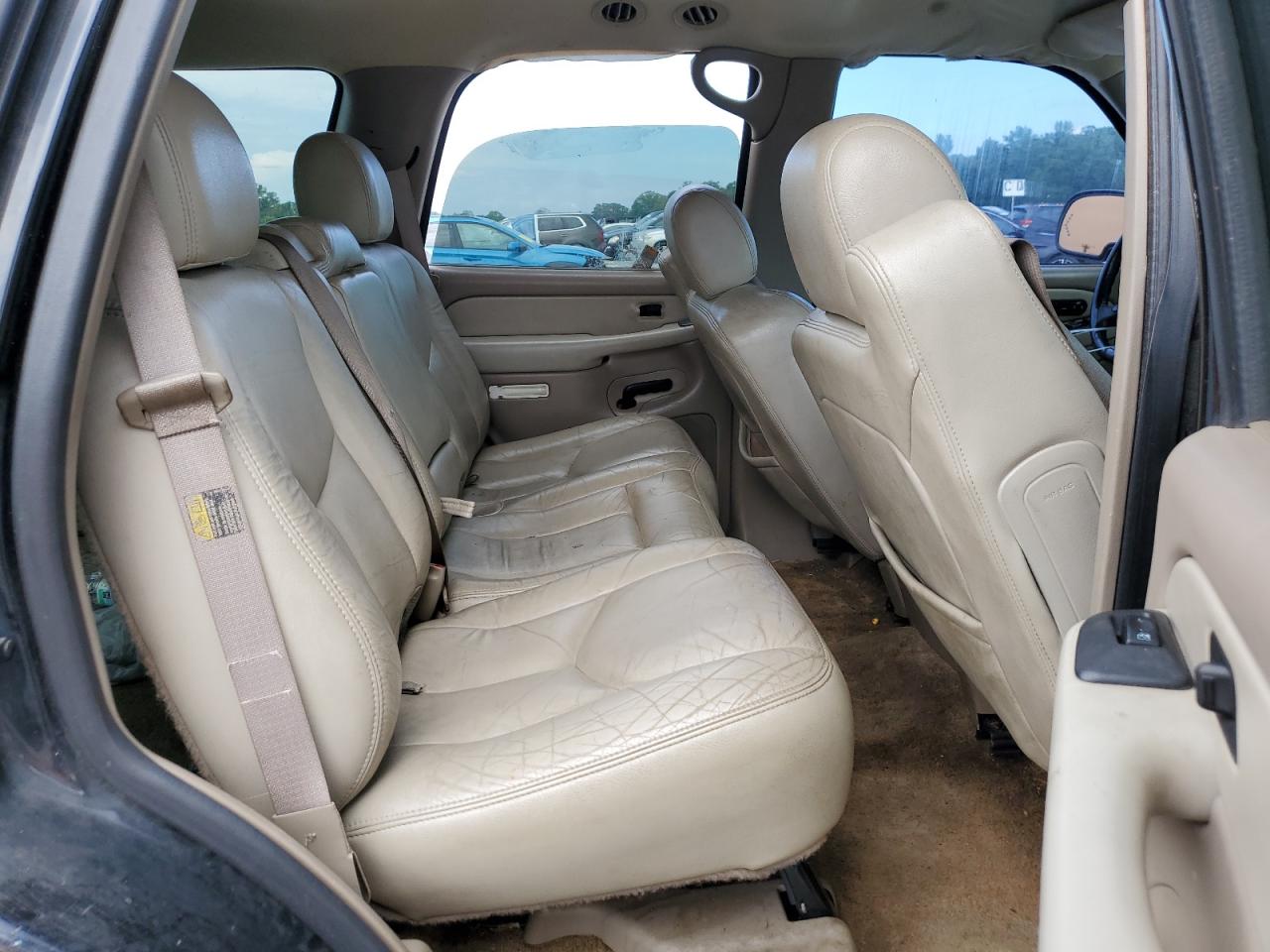 2003 Chevrolet Tahoe C1500 VIN: 1GNEC13Z93R120416 Lot: 70852235