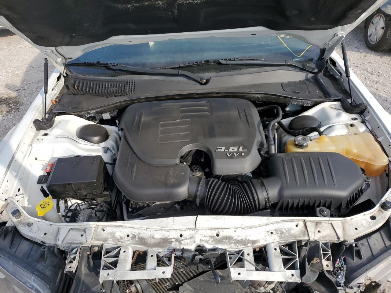 2016 Chrysler 300 S VIN: 2C3CCABG5GH320722 Lot: 67288555