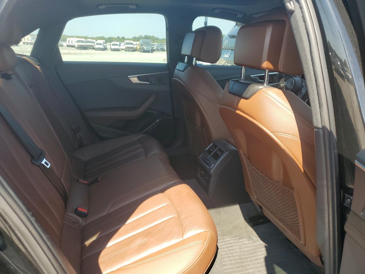 2019 Audi A4 Premium Plus VIN: WAUENAF41KA006598 Lot: 68769585